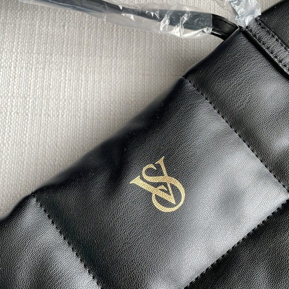 Victoria’s secret black puffer tote bag - Picture 5 of 14